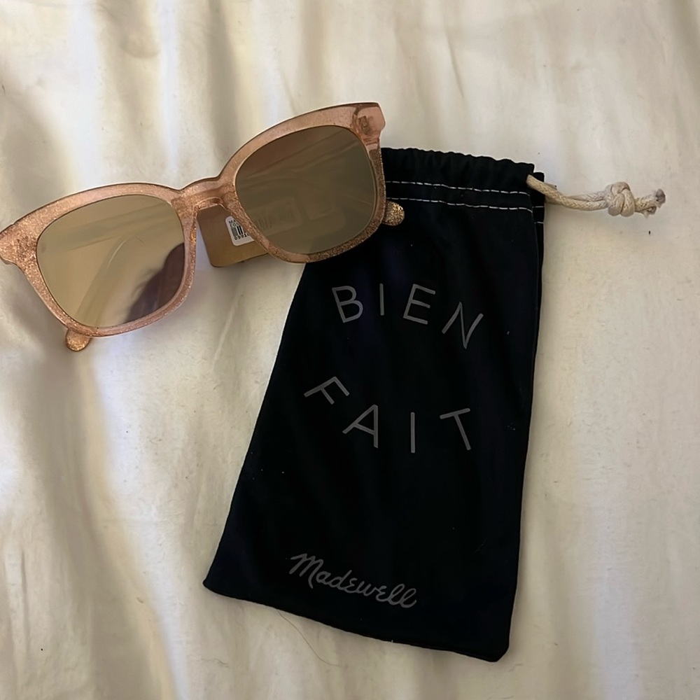 NWT Madewell Ashcroft Sunglasses-pink glitter